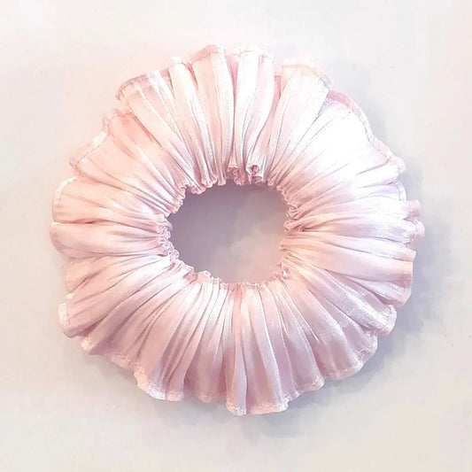 Best Satin Scrunchies For Summers