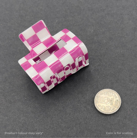 Checkered Medium Claw Clips Hair Love India